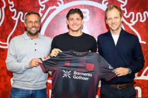 博鱼电竞-官方：勒沃库森U19从奥格斯堡青训签下17岁攻击手达斯汀-巴克