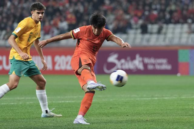 博鱼电竞-【U20亚洲杯】蒯纪闻凌空斩 国青1比2澳大利亚