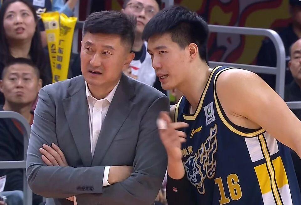 广东男篮内线大将受伤，山西男篮恐被罚，辽宁男篮赵继伟确定复出
